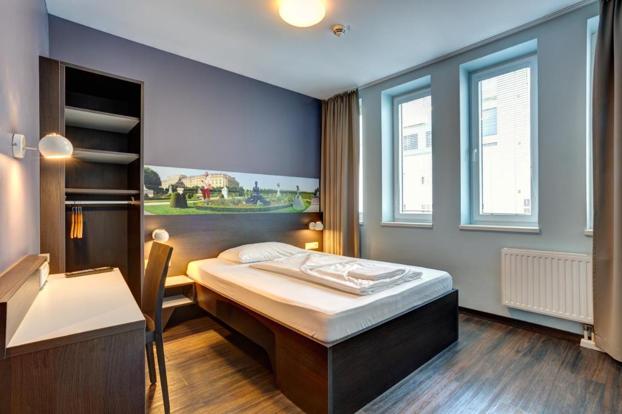 Meininger Hotel Wien Downtown Sissi Экстерьер фото